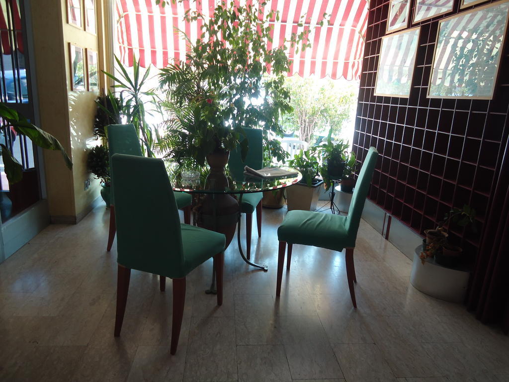 莫墨餐厅酒店 Polistena 外观 照片